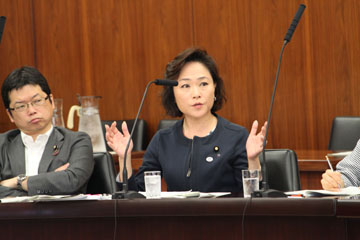 西村まさみ参議院議員厚労委員会で質疑